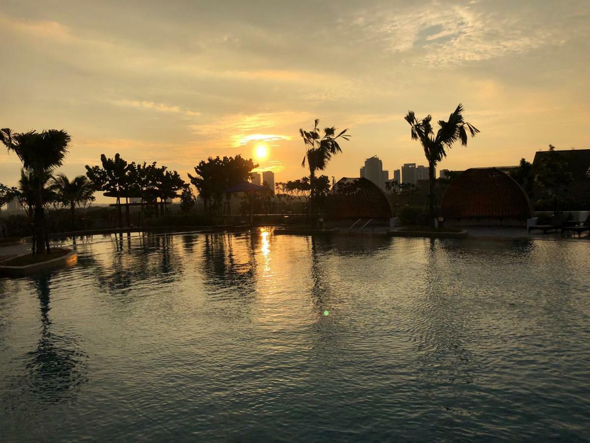 Almas Suites By Iconic Bliss Nusajaya  Exterior photo